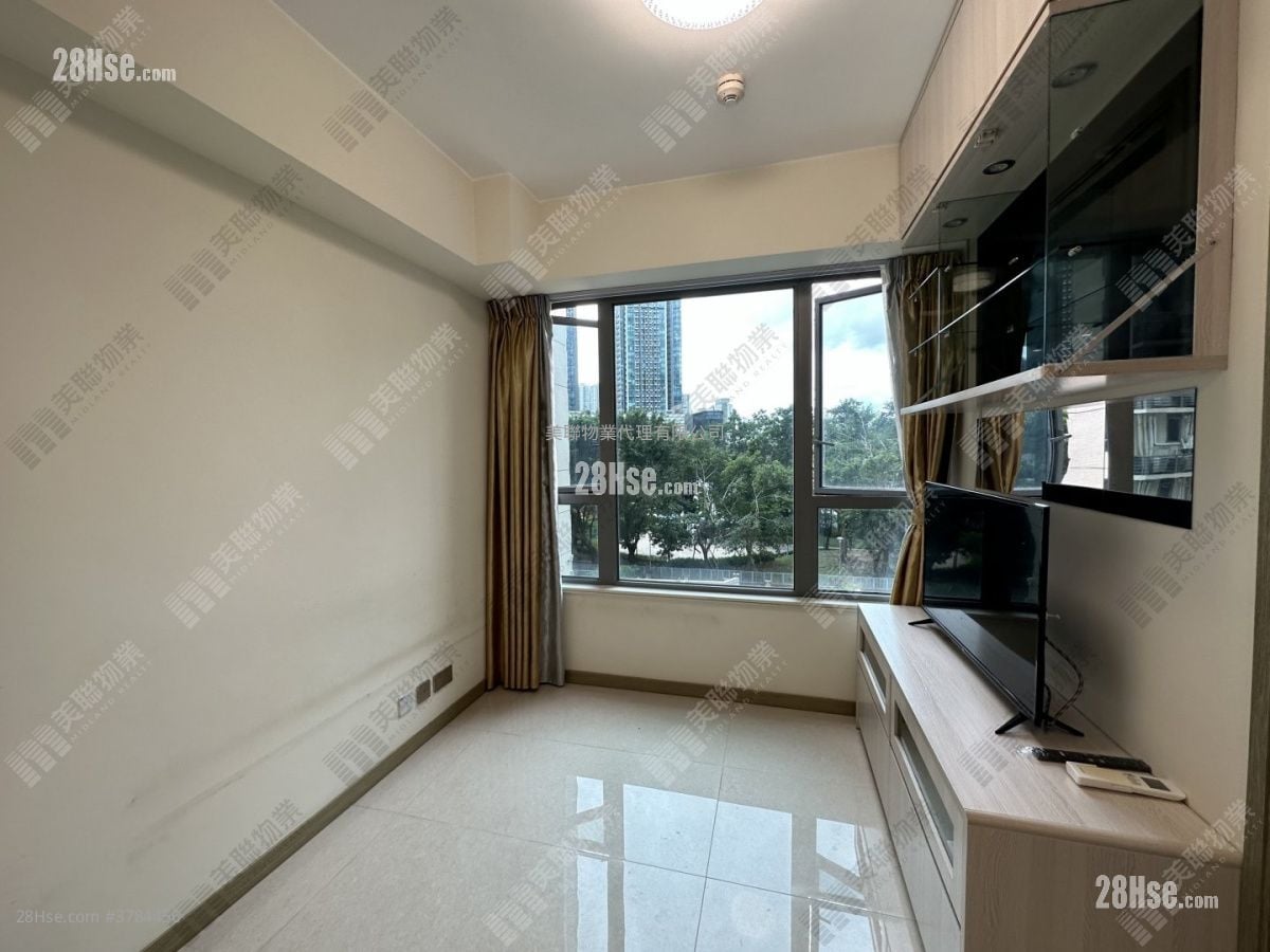 映日湾 售盘 1 房 280 平方尺