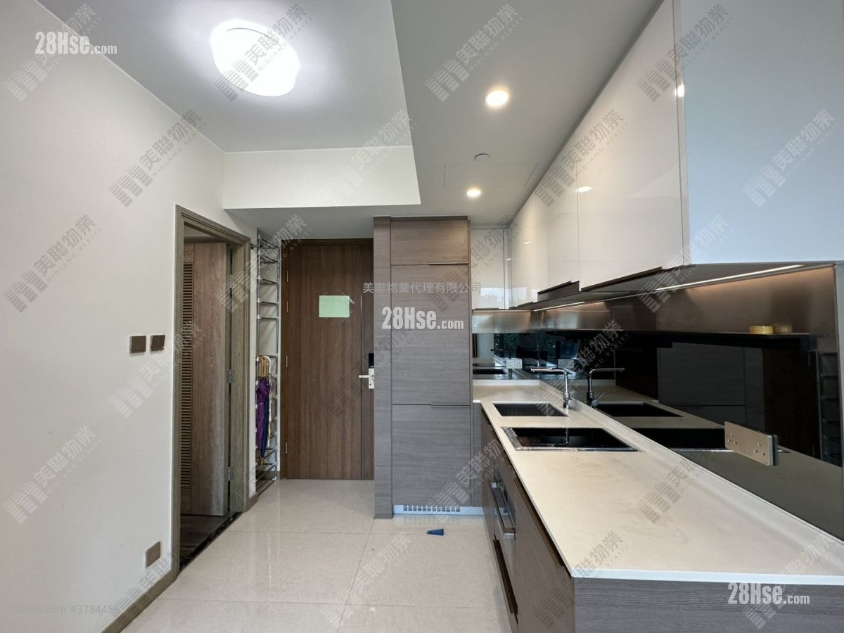 映日湾 售盘 1 房 280 平方尺