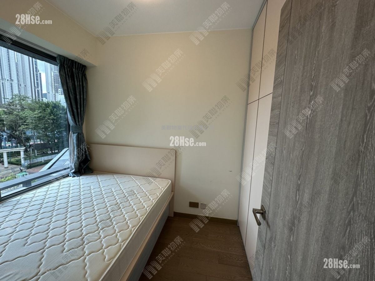 映日湾 售盘 1 房 280 平方尺