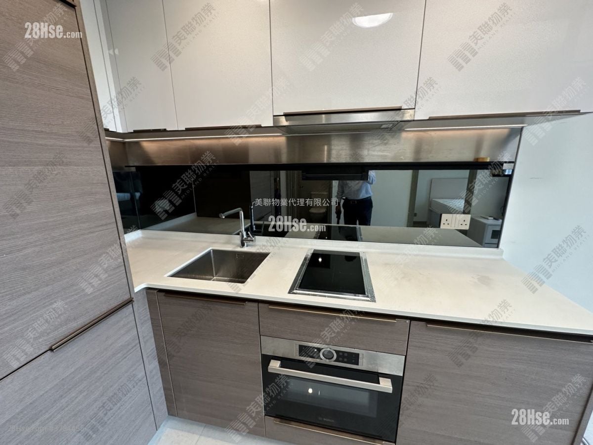 映日湾 售盘 1 房 280 平方尺