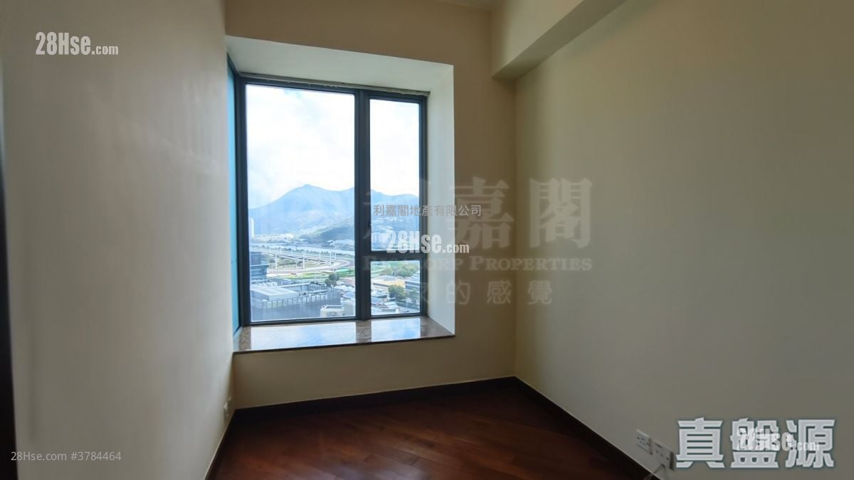 The Palazzo Sell 4 Bedrooms , 4 Bathrooms 1,444 ft²