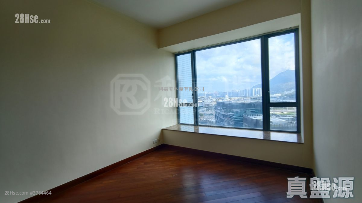 The Palazzo Sell 4 Bedrooms , 4 Bathrooms 1,444 ft²