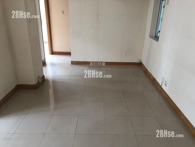 Lai Yin Building Sell 3 Bedrooms , 1 Bathroom 662 ft²