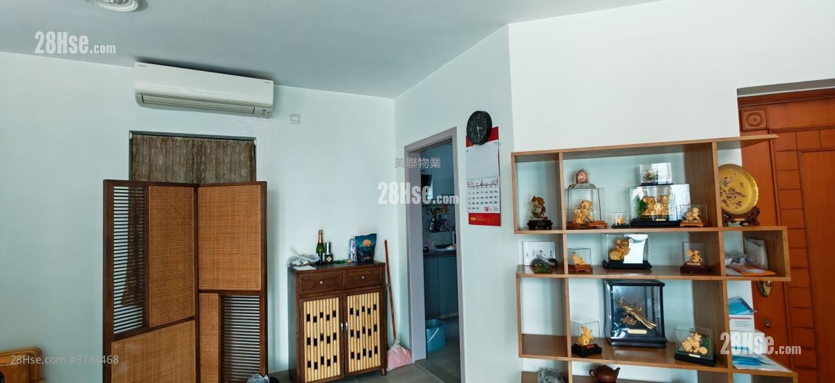 Villa Esplanada Sell 3 Bedrooms , 2 Bathrooms 829 ft²