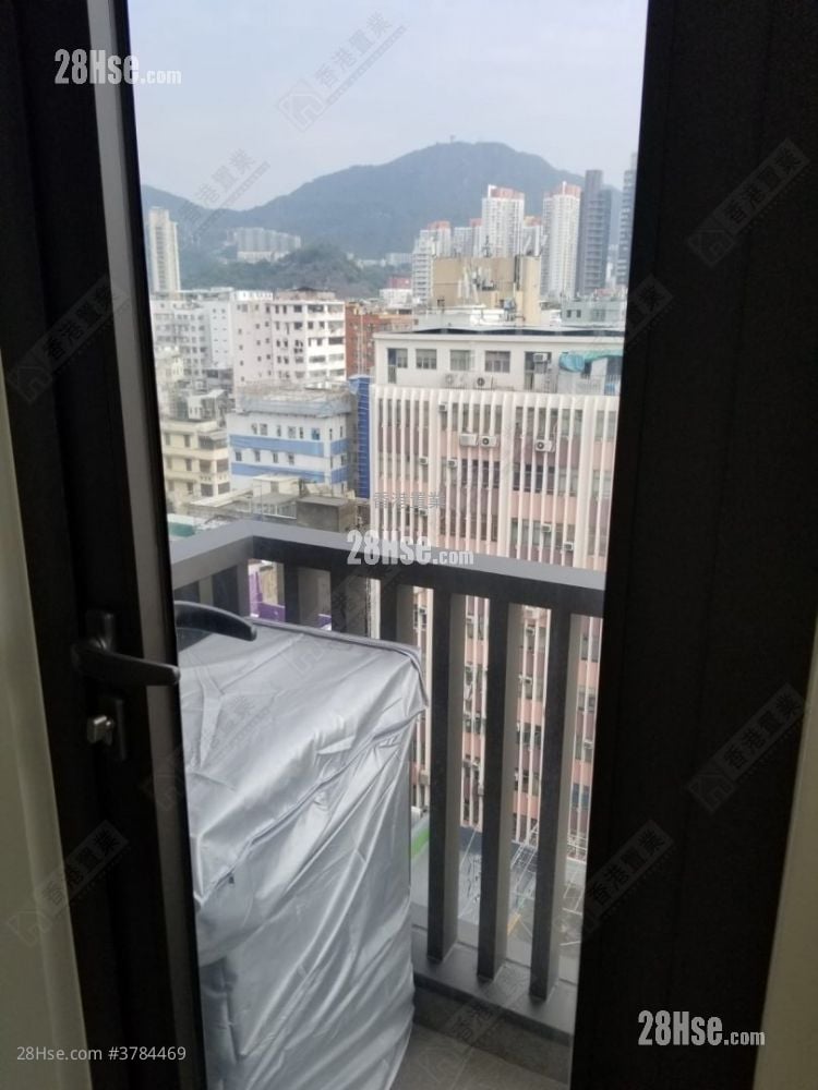 Ava228 Sell 1 Bedroom , 1 Bathroom 249 ft²