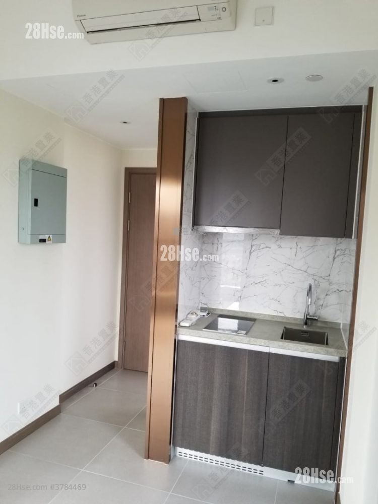 Ava228 Sell 1 Bedroom , 1 Bathroom 249 ft²