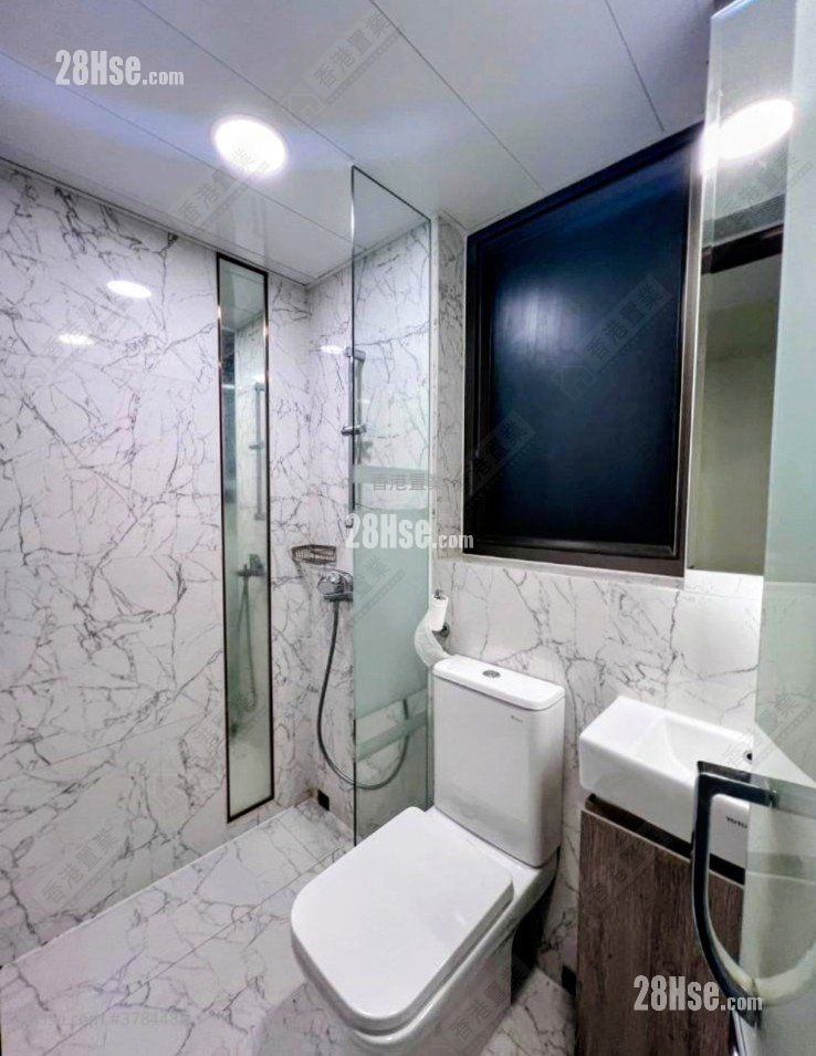 AVA228 租盘 1 房 , 1 浴室 249 平方尺