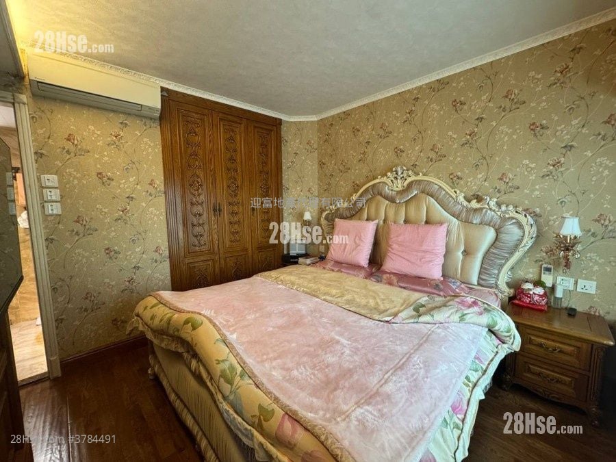 海逸豪园 售盘 4 房 , 2 浴室 1,091 平方尺