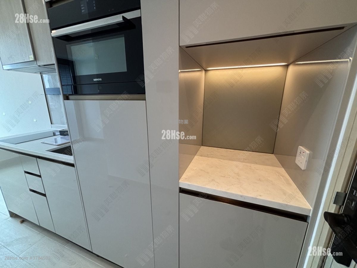 Gold Coast Bay Rental Studio 206 ft²