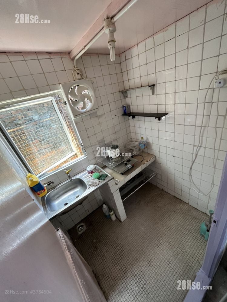 Yai Kei Ling Tsuen Rental 2 Bedrooms , 1 Bathroom 400 ft²