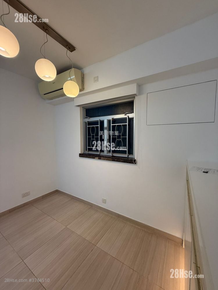 新都城 售盘 3 房 , 1 浴室 701 平方尺