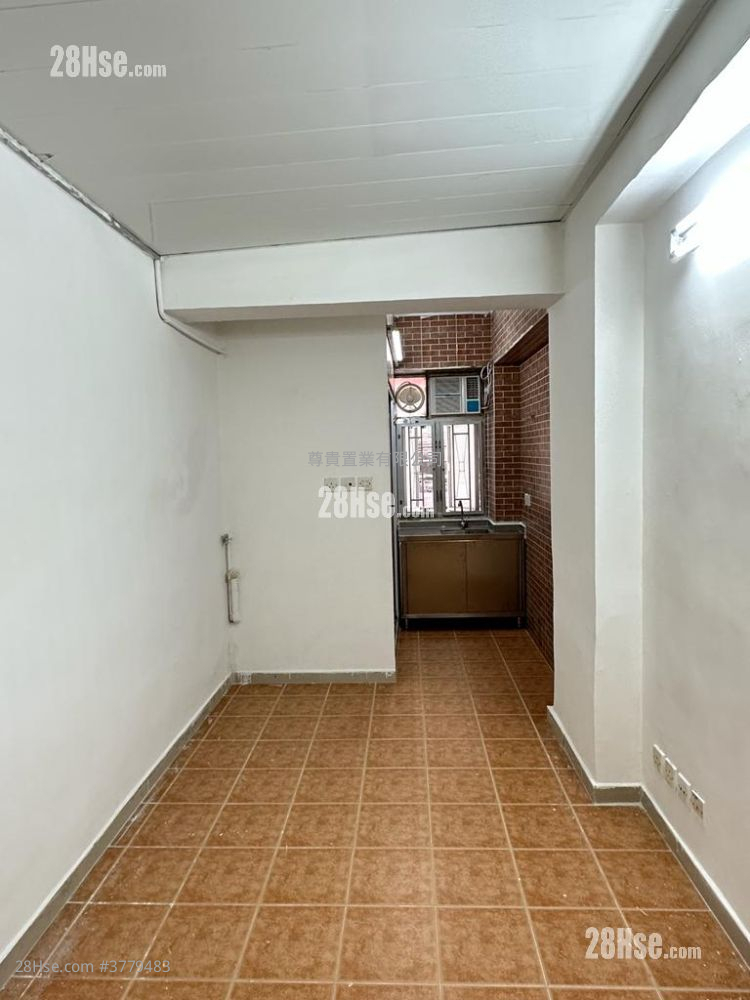 名堂大楼 租盘 开放式间隔 , 1 浴室 180 平方尺