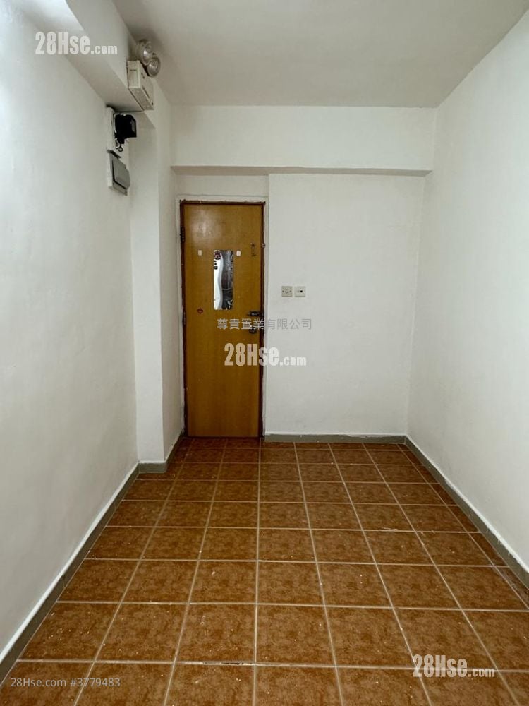 名堂大楼 租盘 开放式间隔 , 1 浴室 180 平方尺