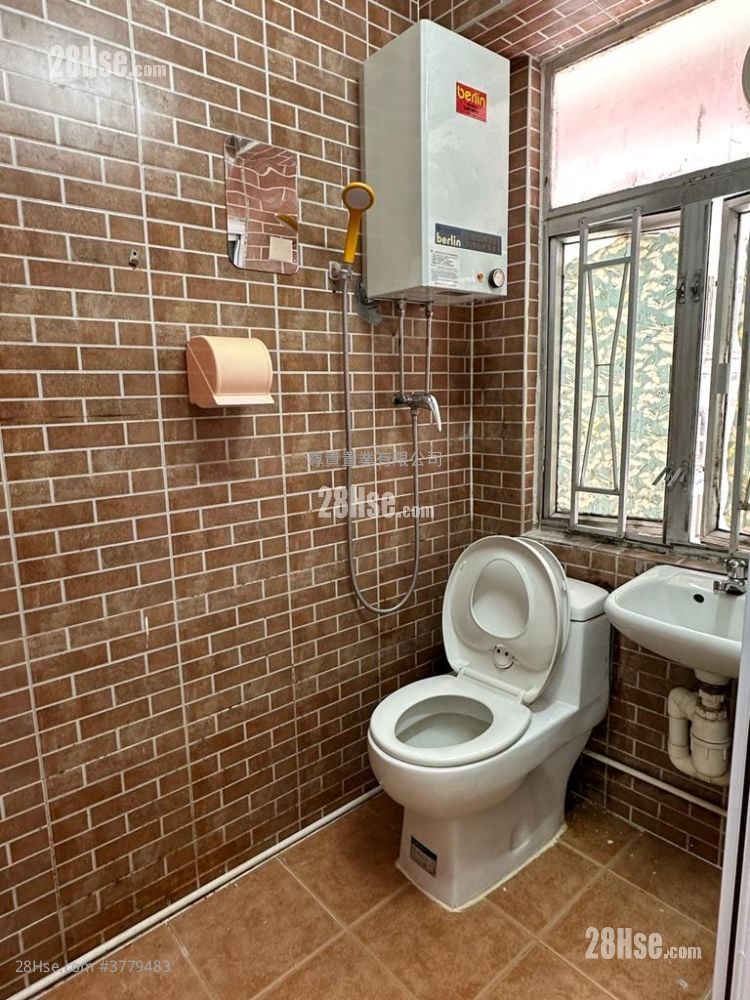 名堂大楼 租盘 开放式间隔 , 1 浴室 180 平方尺