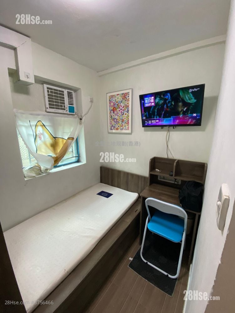 Fa Sam Hang Village Rental Studio , 1 Bathroom 120 ft²