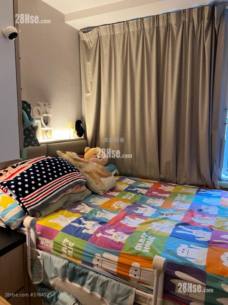 Century Link Sell 2 Bedrooms , 1 Bathroom 483 ft²