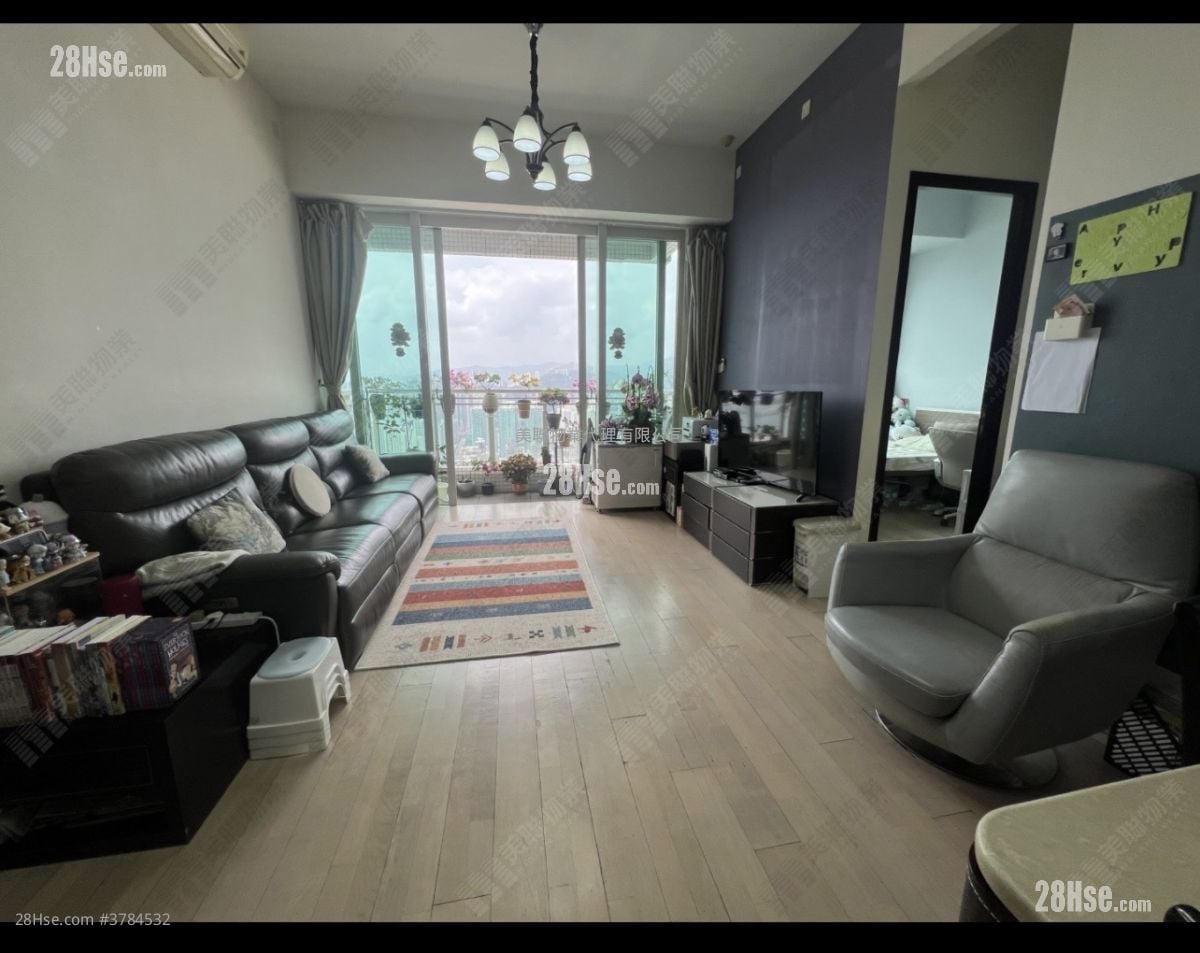 Shining Heights Sell 4 Bedrooms , 2 Bathrooms 1,188 ft²