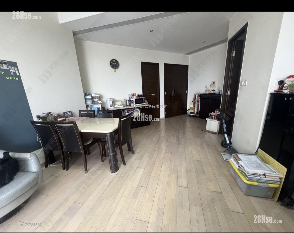 Shining Heights Sell 4 Bedrooms , 2 Bathrooms 1,188 ft²