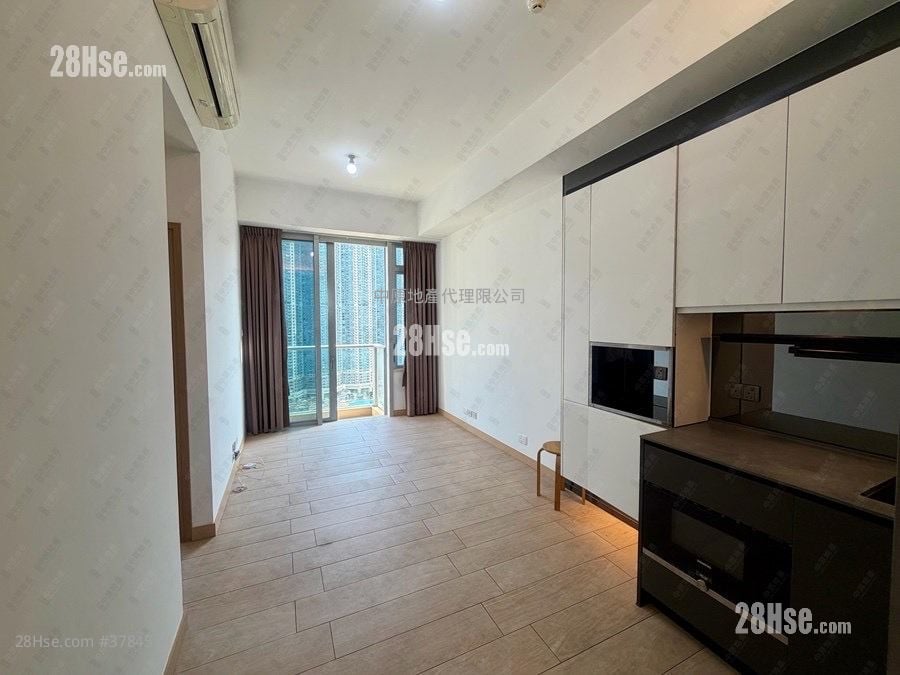 Century Link Rental 2 Bedrooms , 1 Bathroom 483 ft²