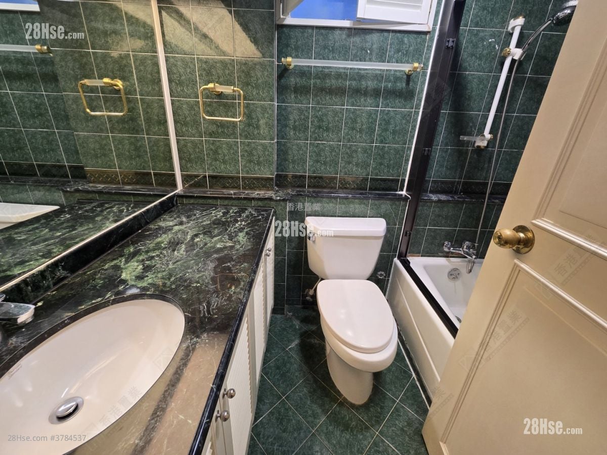 Taikoo Shing Sell 2 Bathrooms 1,184 ft²