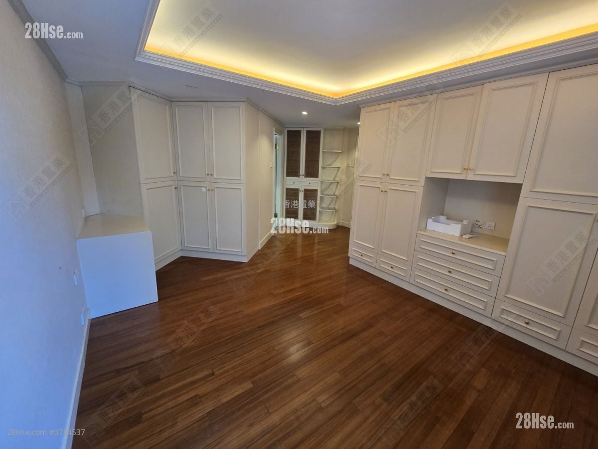 Taikoo Shing Sell 2 Bathrooms 1,184 ft²