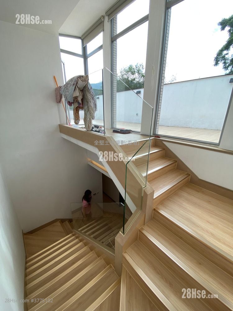 The Giverny Sell 4 Bedrooms , 2 Bathrooms 2,077 ft²