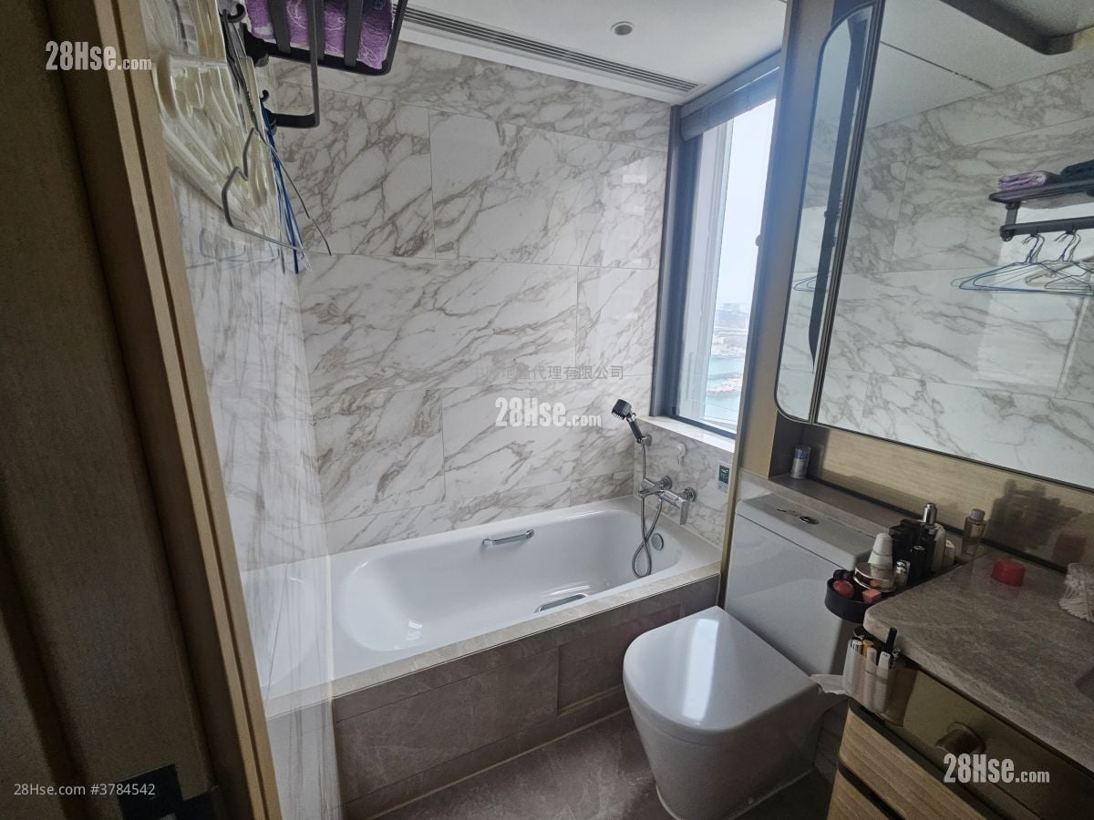 Grand Victoria Sell 2 Bedrooms , 3 Bathrooms 977 ft²