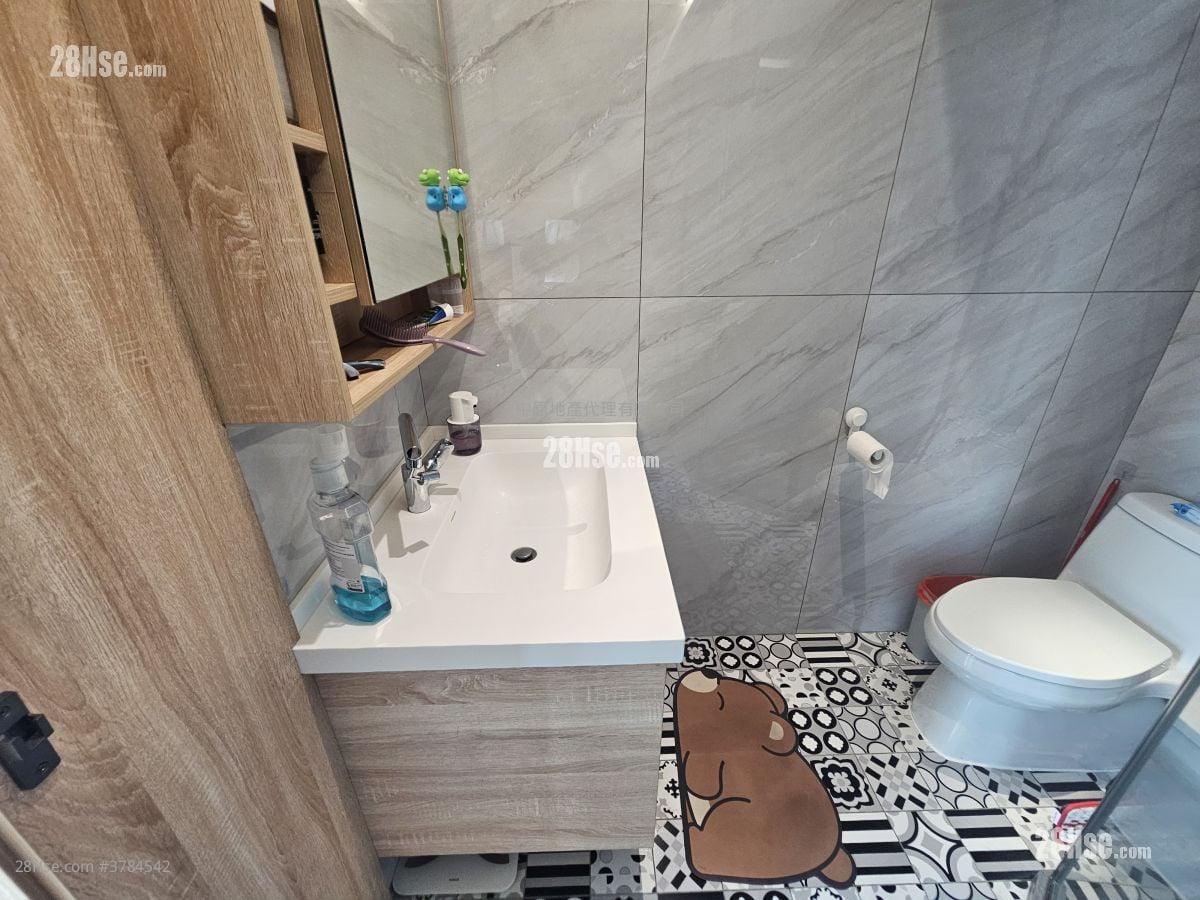 Grand Victoria Sell 2 Bedrooms , 3 Bathrooms 977 ft²