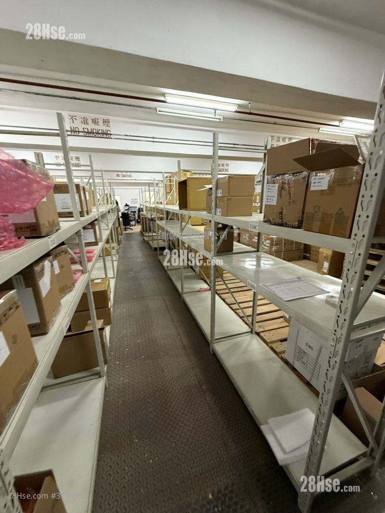 Tak Wing Industrial Building Rental 1 Bedroom , 1 Toilet