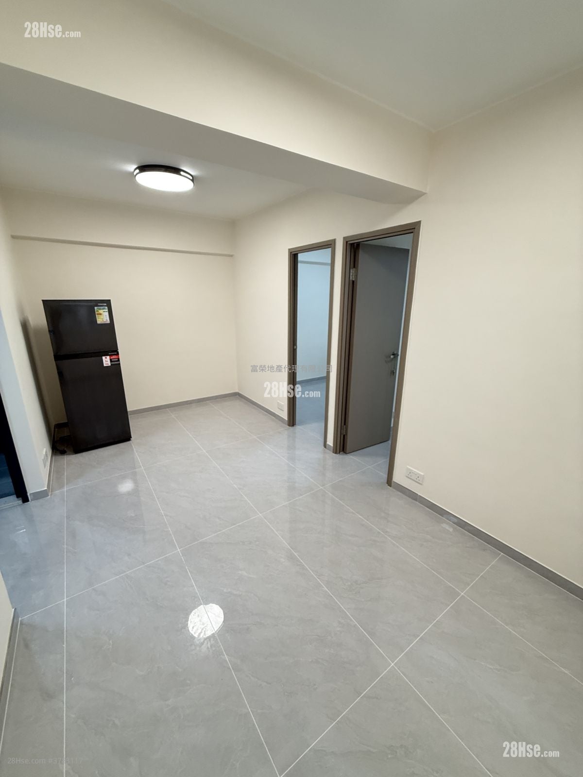 Whampoa Estate Sell 2 Bedrooms , 1 Bathroom 401 ft²