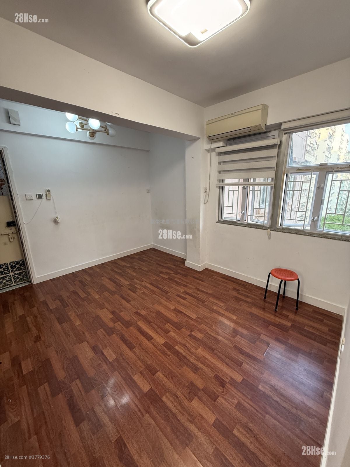 Whampoa Estate Sell 3 Bedrooms , 1 Bathroom 425 ft²