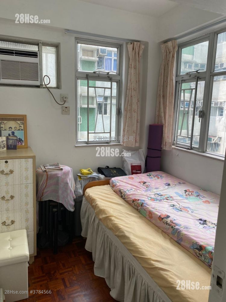 Wyler Garden Sell 2 Bedrooms , 1 Bathroom 336 ft²