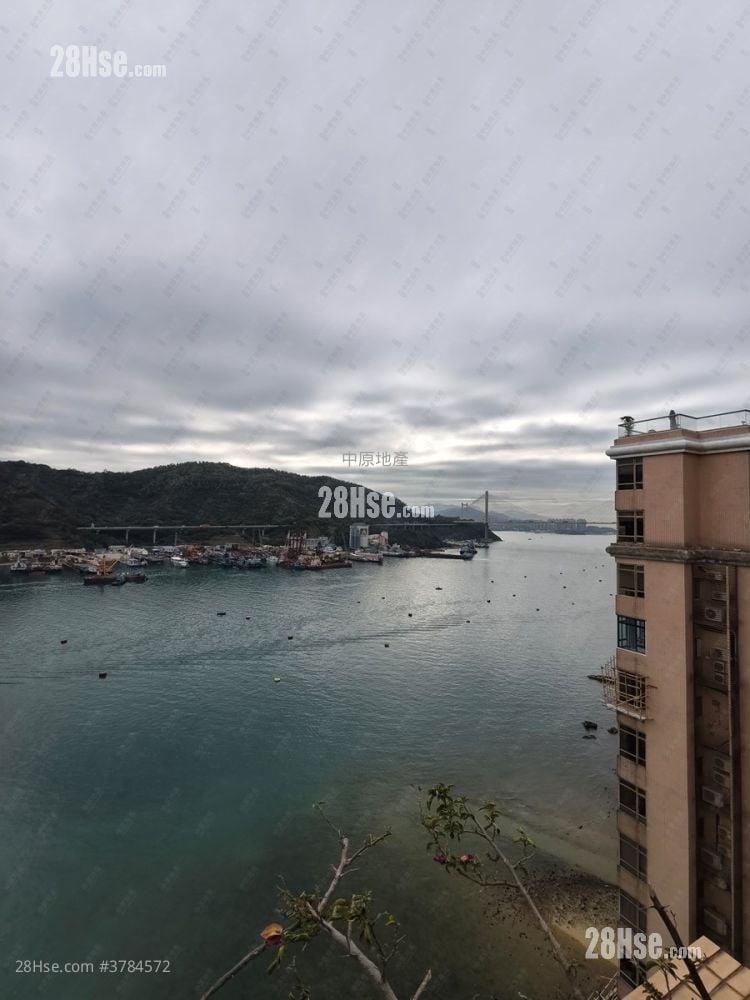 海涛花园 租盘 5+ 房 , 3 浴室 2,157 平方尺