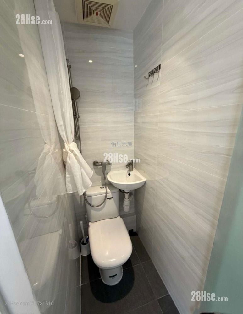 Taikoo Shing Sell 3 Bedrooms , 2 Bathrooms 651 ft²