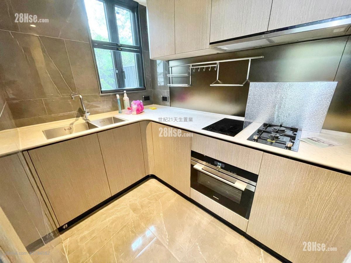 Le Pont Sell 3 Bedrooms , 2 Bathrooms 737 ft²