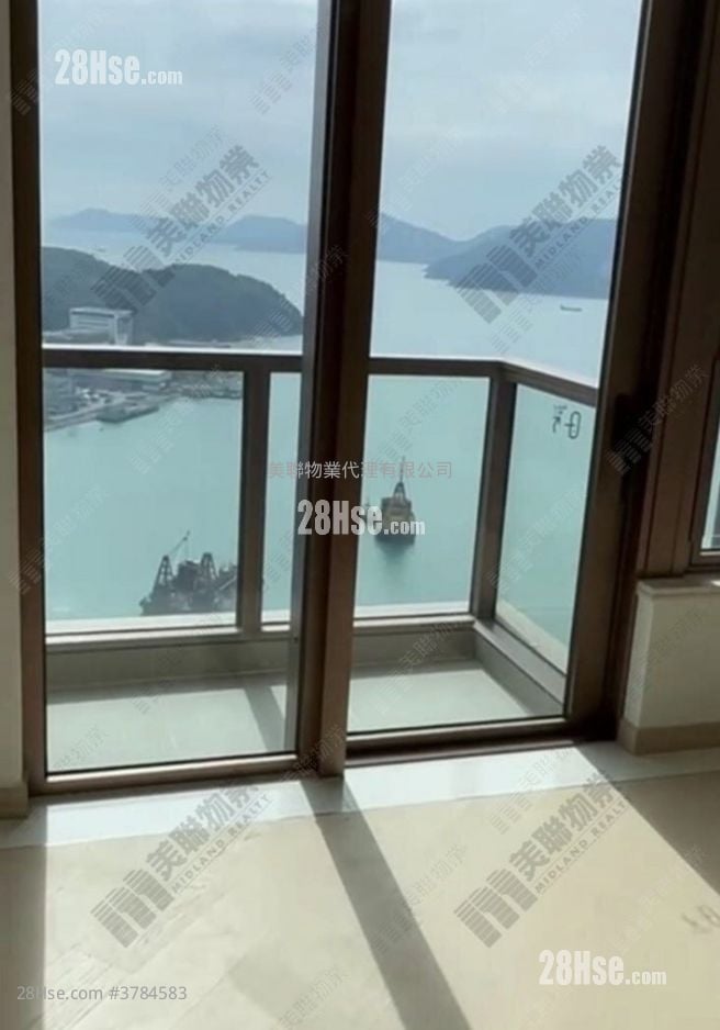 LP10 售盘 2 房 , 2 浴室 712 平方尺