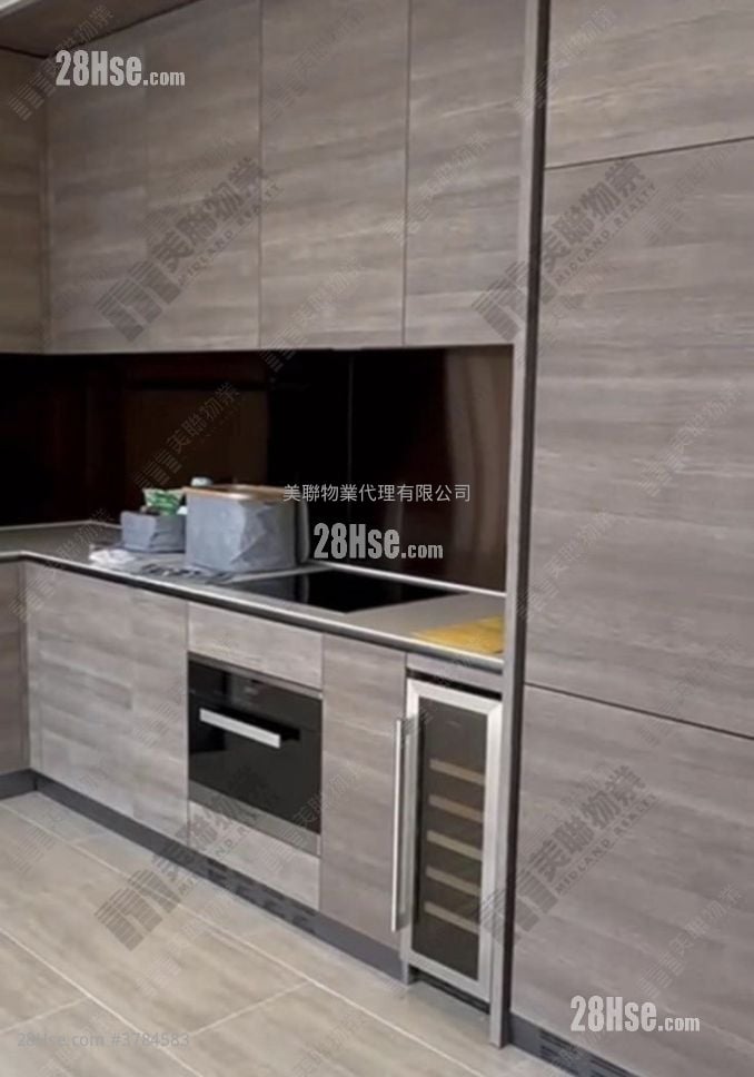 LP10 售盘 2 房 , 2 浴室 712 平方尺