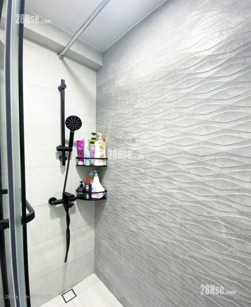 鲤景湾 售盘 2 房 , 1 浴室 539 平方尺