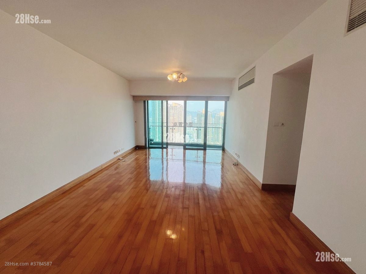 君临天下 租盘 4 房 , 3 浴室 1,058 平方尺