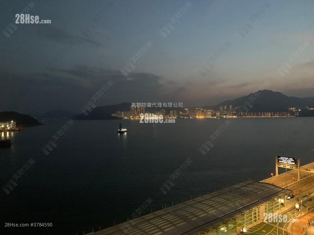 LP10 租盘 3 房 , 3 浴室 1,002 平方尺