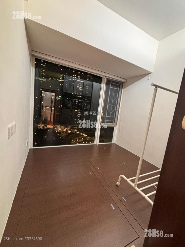 Coastal Skyline Sell 2 Bedrooms , 1 Bathroom 546 ft²