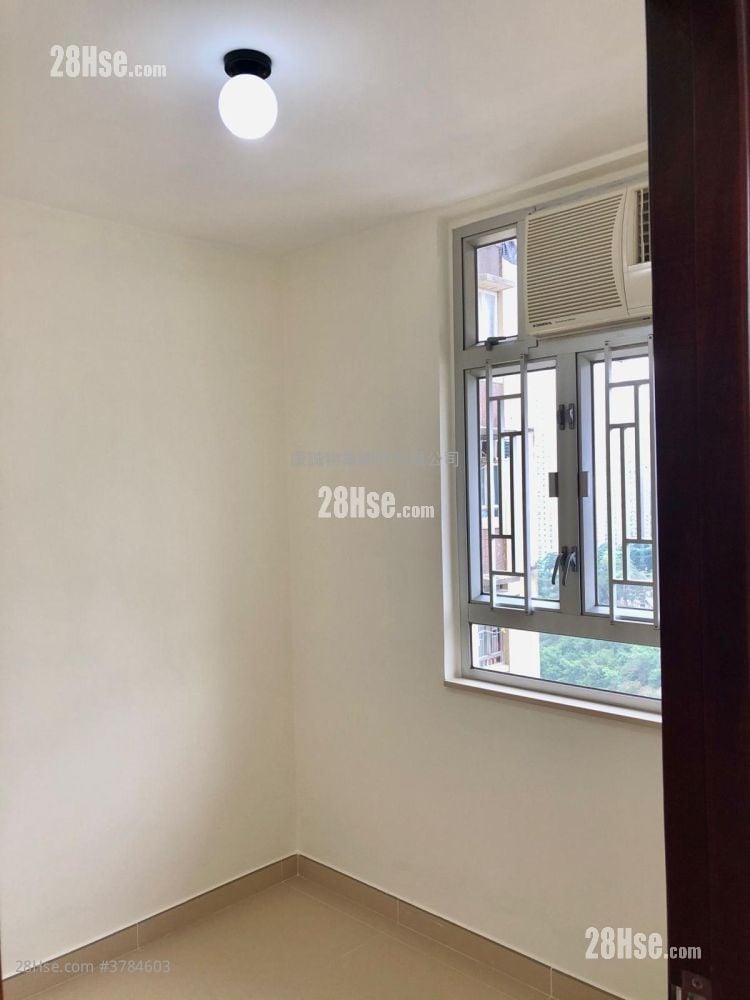 康华苑 租盘 2 房 , 1 浴室 380 平方尺