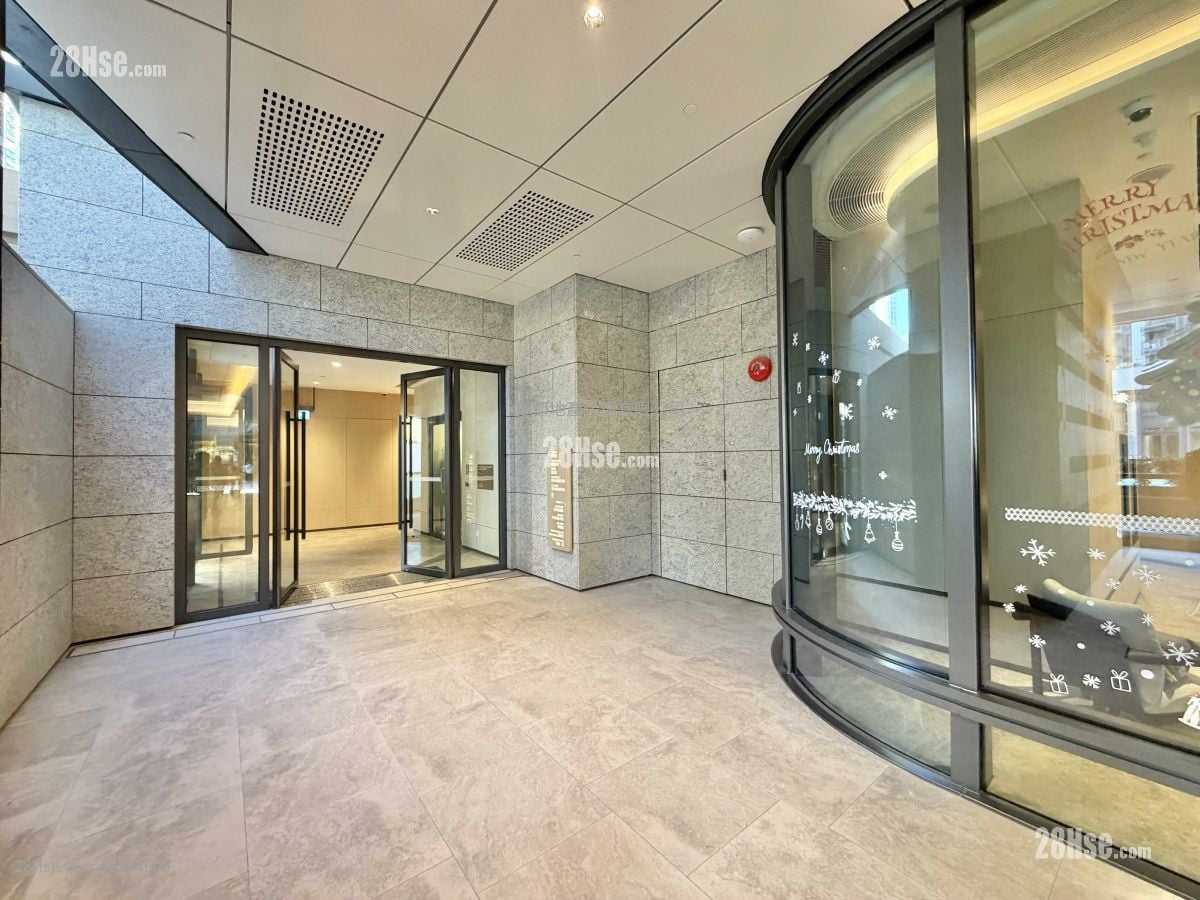 Seasons Place Rental 1 Bedroom , 1 Bathroom 338 ft²