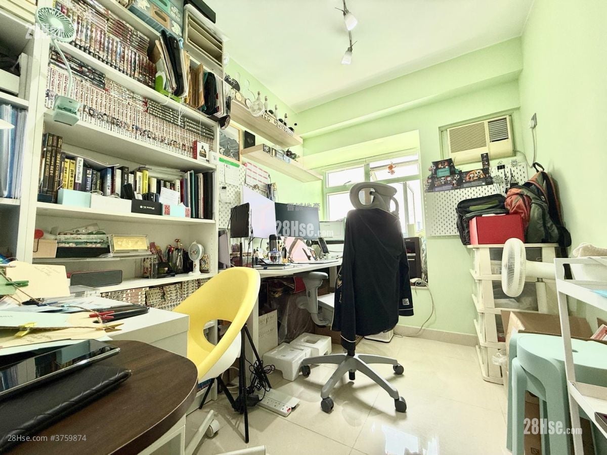 Lido Garden Sell 3 Bedrooms , 2 Bathrooms 617 ft²