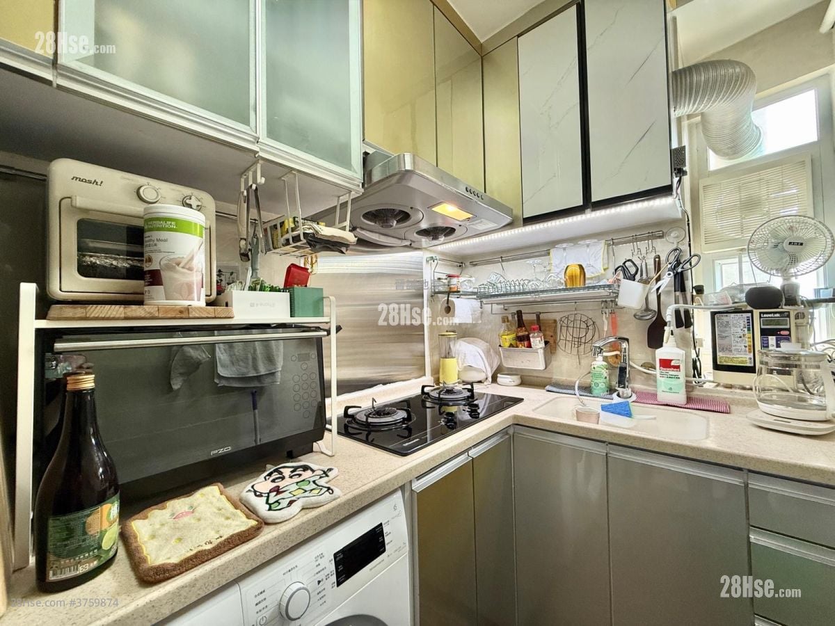 Lido Garden Sell 3 Bedrooms , 2 Bathrooms 617 ft²