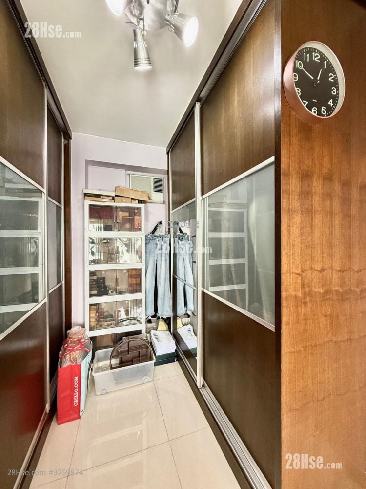 Lido Garden Sell 3 Bedrooms , 2 Bathrooms 617 ft²