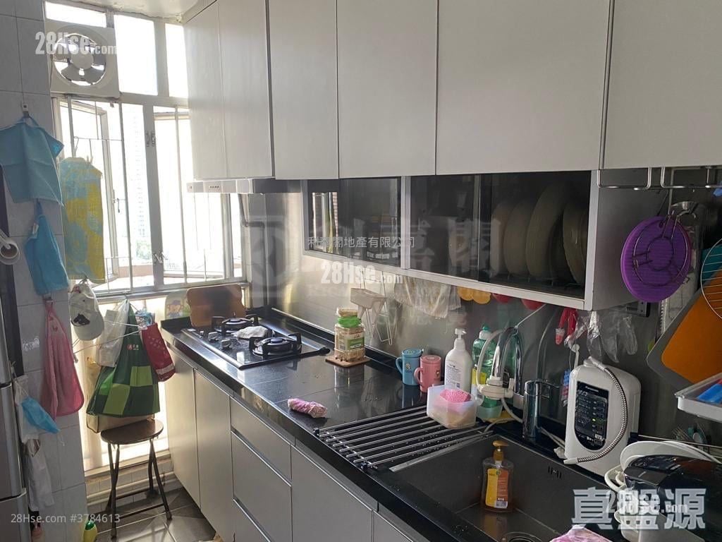 太古城 售盘 3 房 689 平方尺