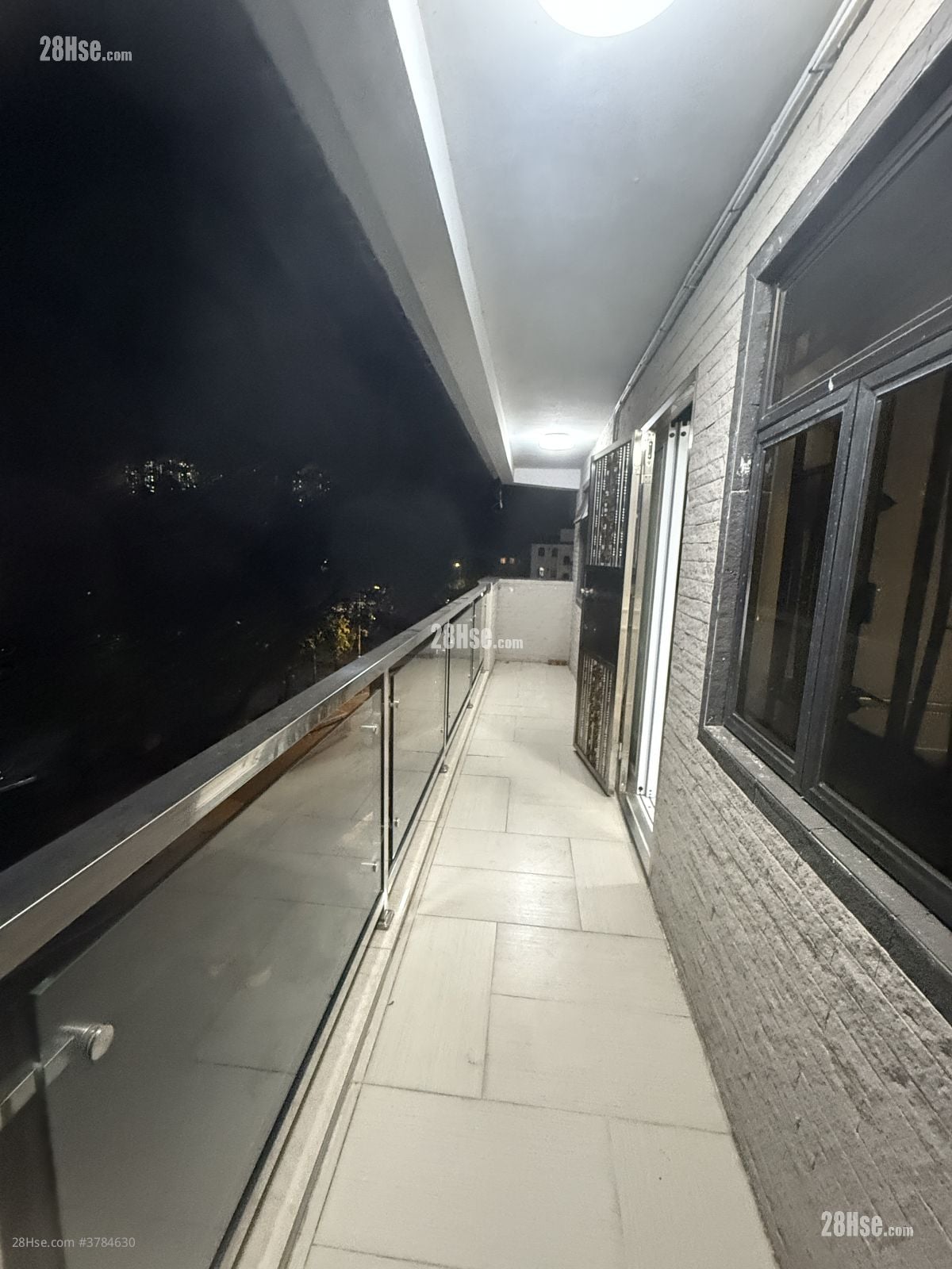 balcony: No. 1 Kan Lung Tsuen, Lung Yeuk Tau, Fanling, N.t. Rental 2 Bedrooms , 2 Bathrooms 700 ft²