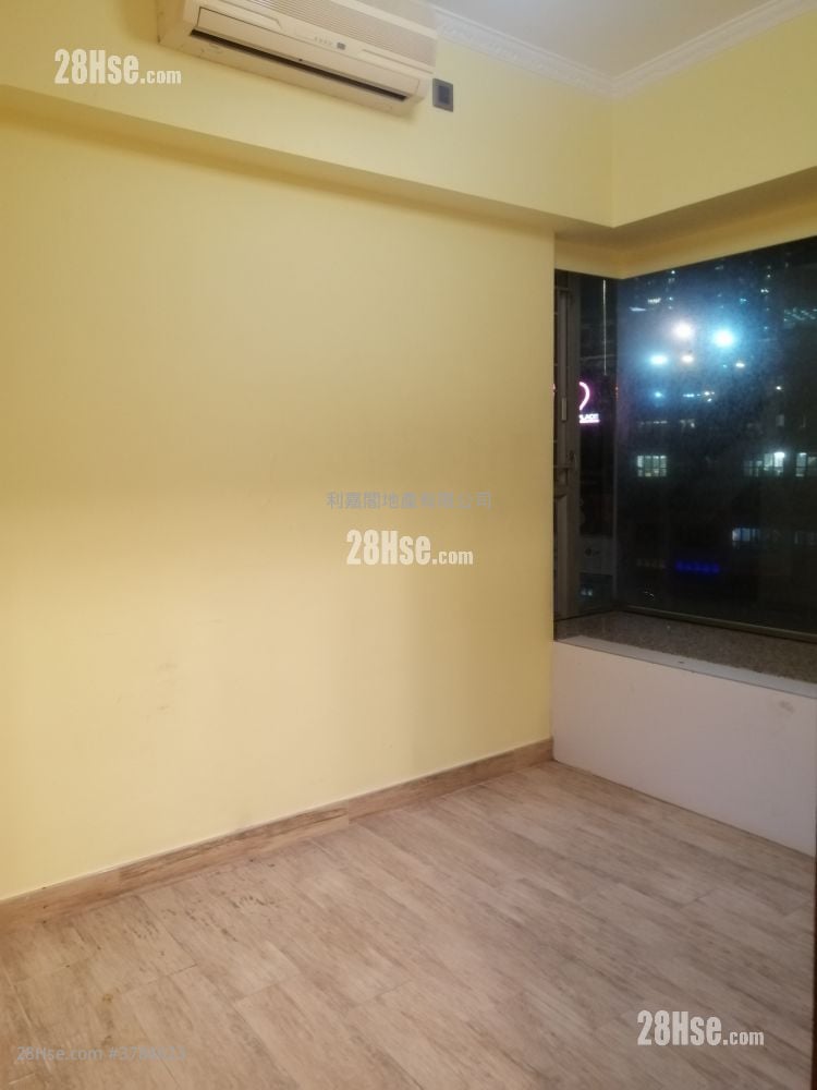 The Pacifica Sell 2 Bedrooms , 1 Bathroom 447 ft²