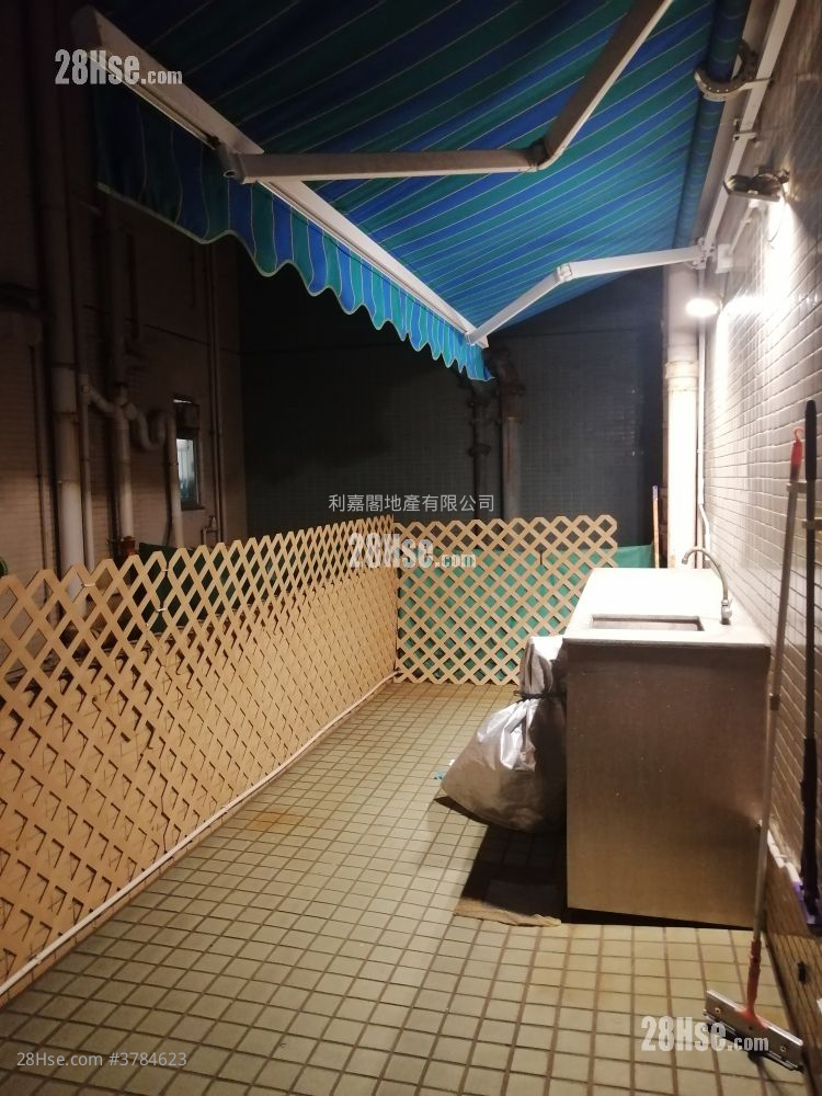 The Pacifica Sell 2 Bedrooms , 1 Bathroom 447 ft²